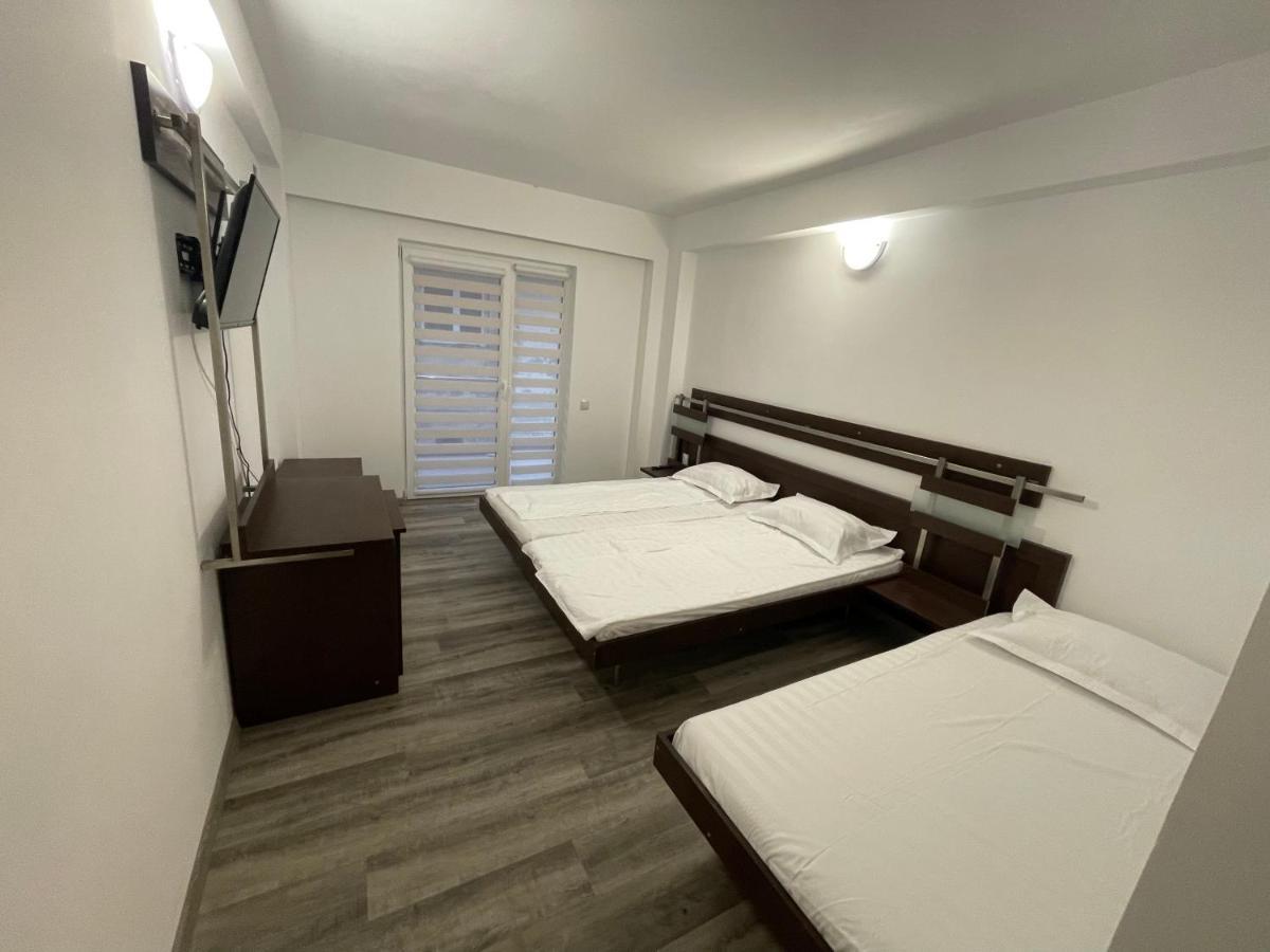 Hotel Dekor Costinesti Esterno foto