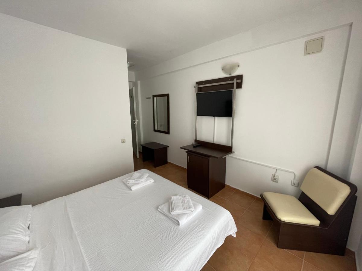 Hotel Dekor Costinesti Esterno foto