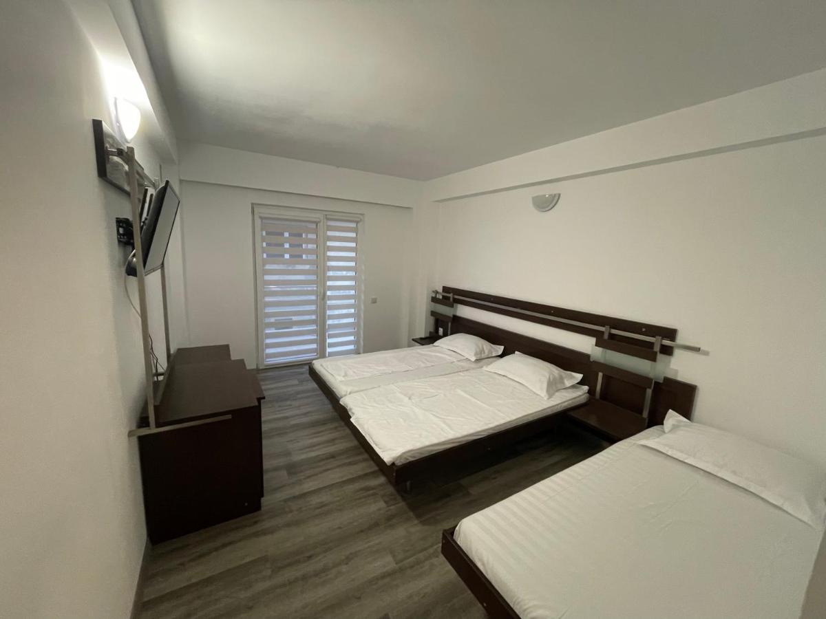 Hotel Dekor Costinesti Esterno foto
