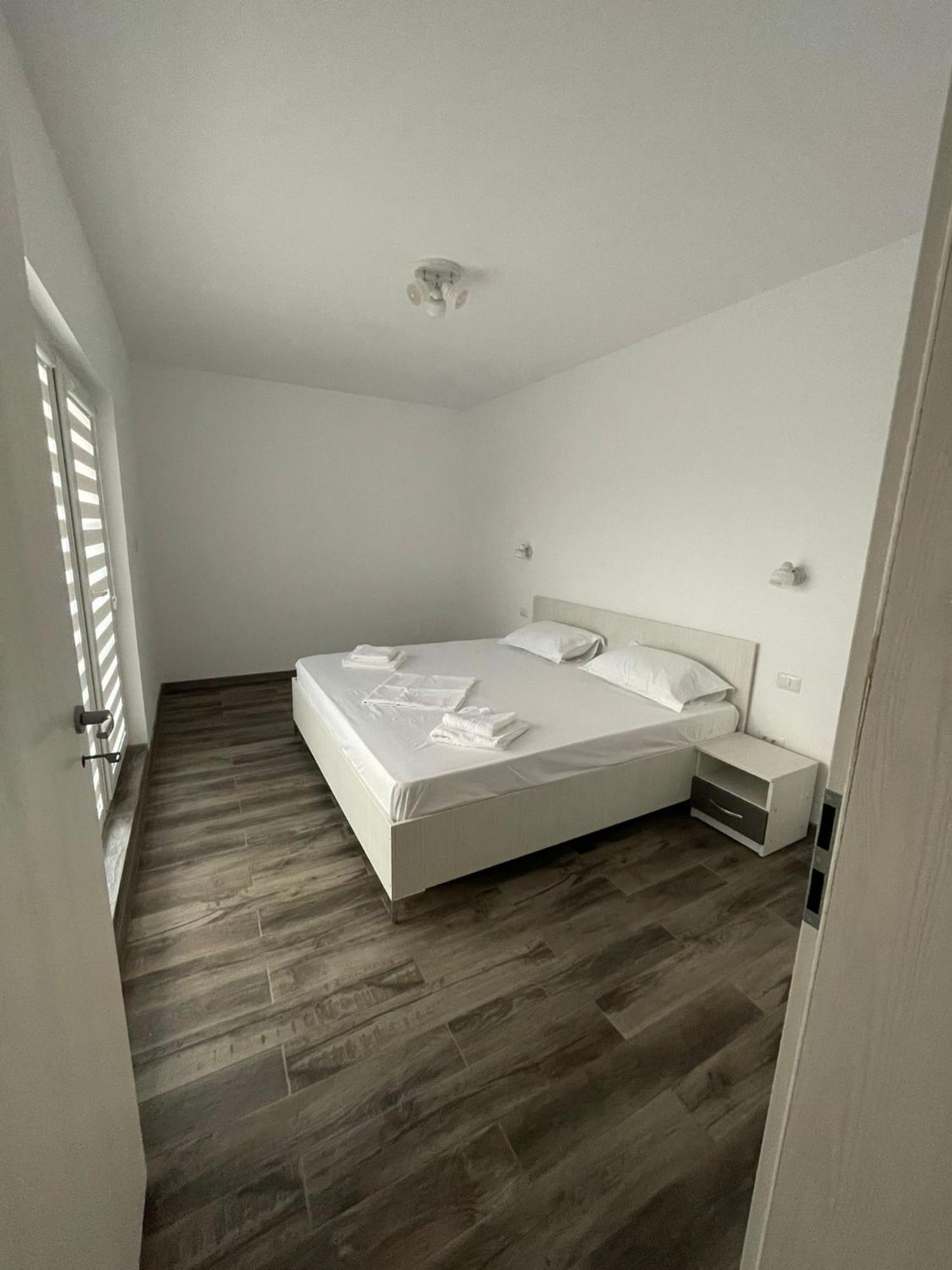 Hotel Dekor Costinesti Esterno foto