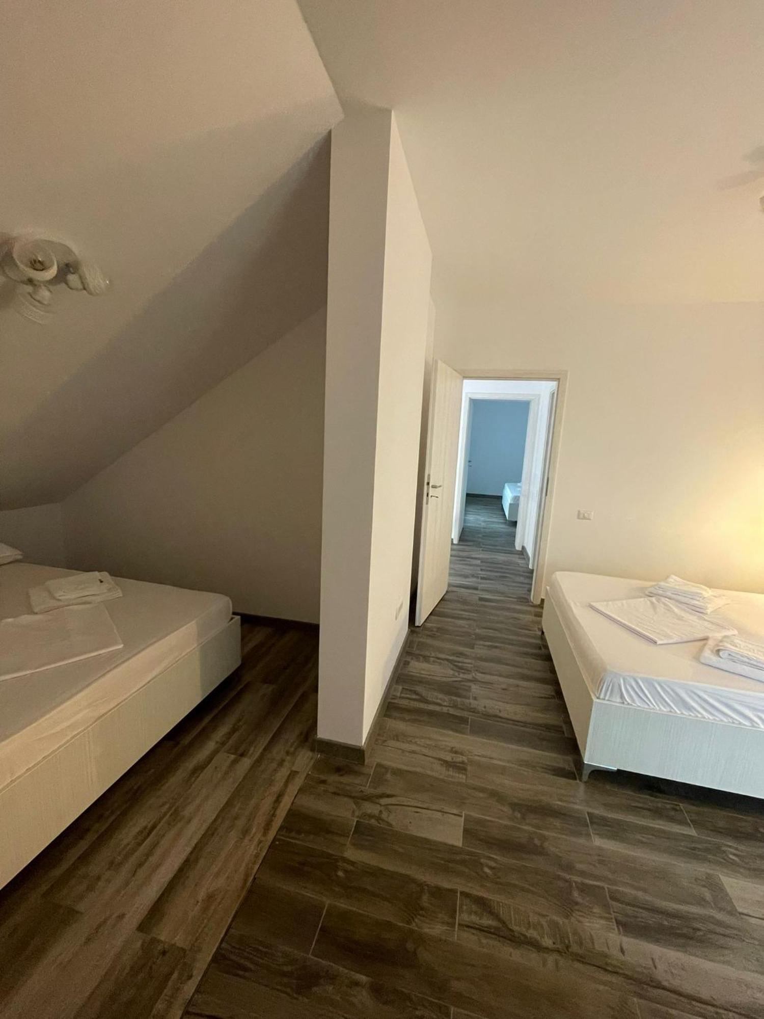 Hotel Dekor Costinesti Esterno foto