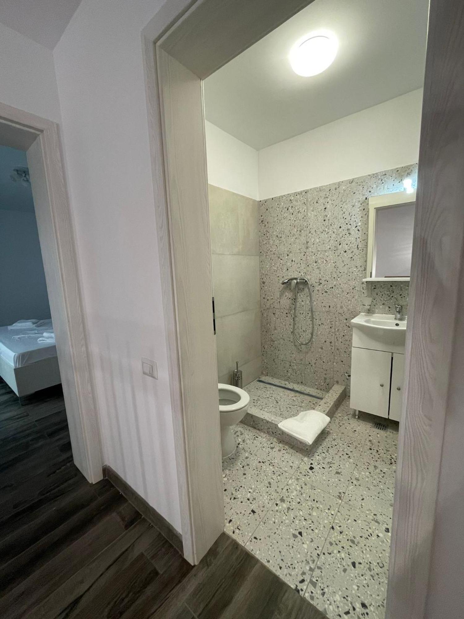 Hotel Dekor Costinesti Esterno foto
