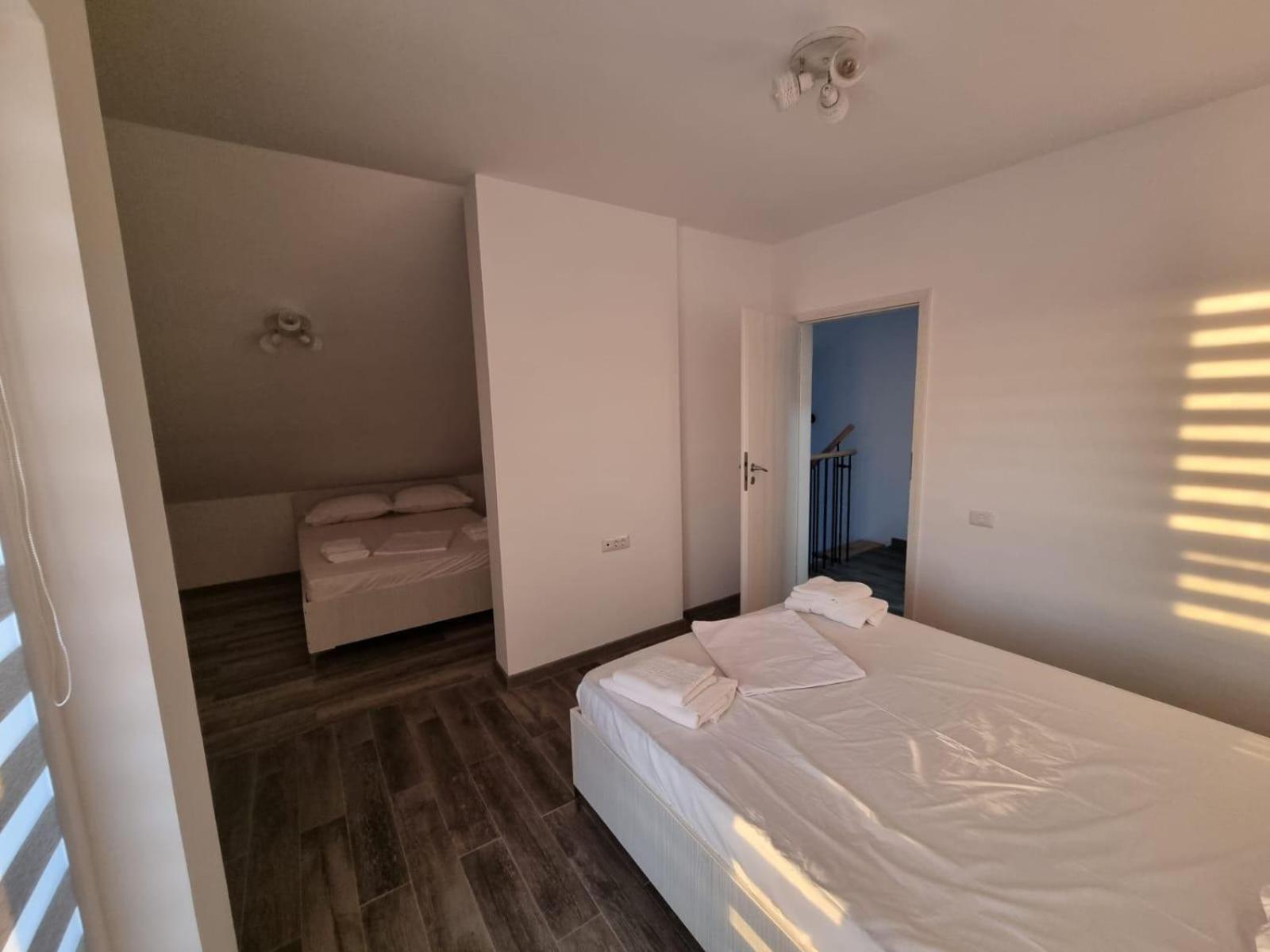 Hotel Dekor Costinesti Esterno foto